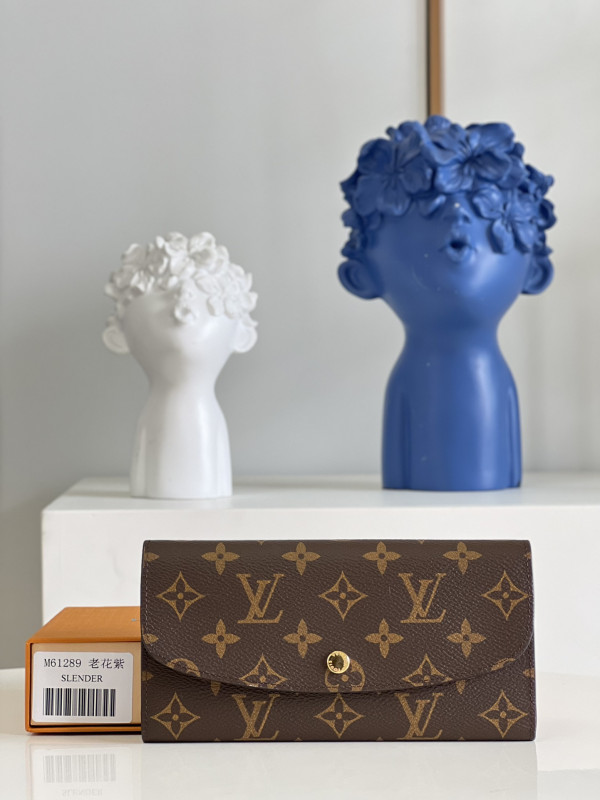 l**is V*t*n emilie wallet