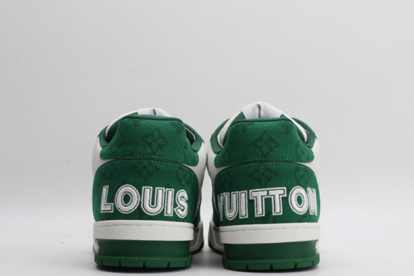 l**is V*t*n trainer sneaker