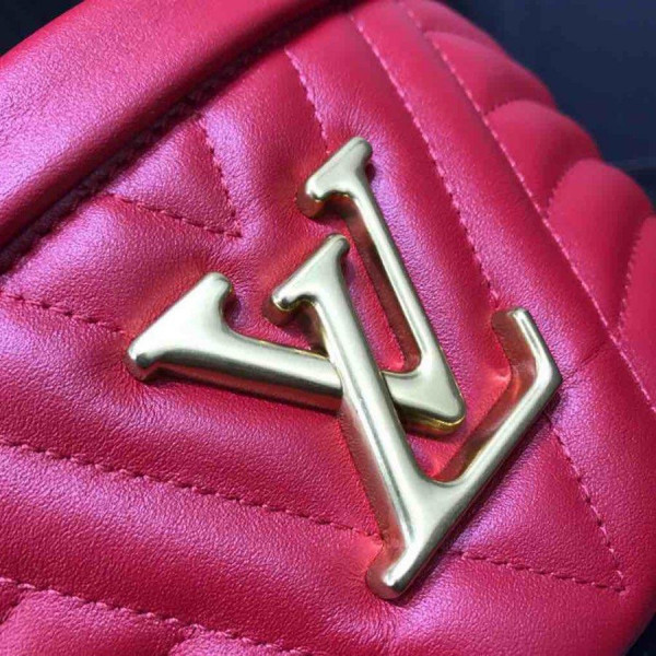 l**is V*t*n new wave bumbag