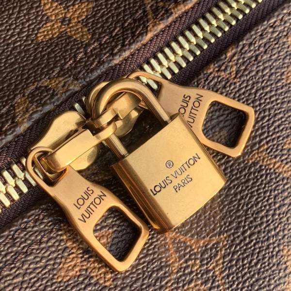 l**is V*t*n keepall 50
