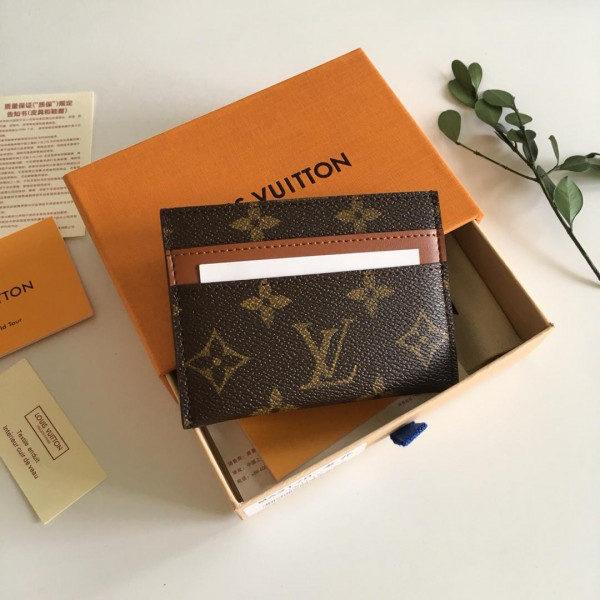 l**is V*t*n bandouliere 50double card holder