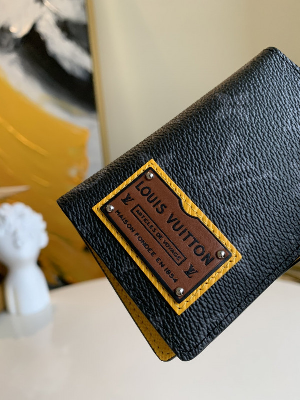 l**is V*t*n pocket organizer
