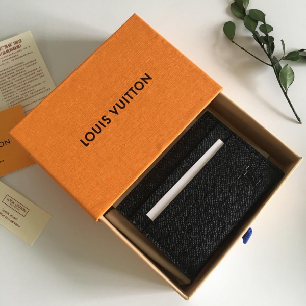 l**is V*t*n bandouliere 50double card holder