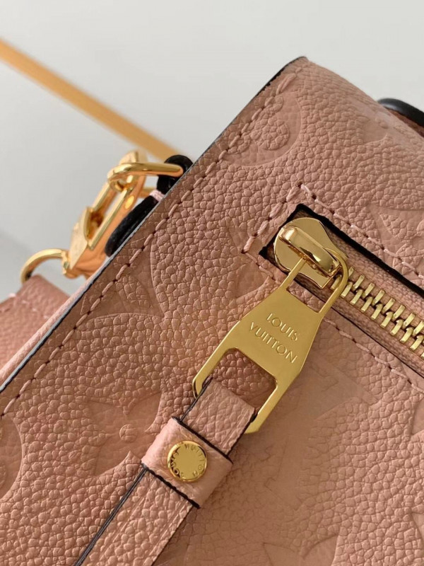 l**is V*t*n pochette metis