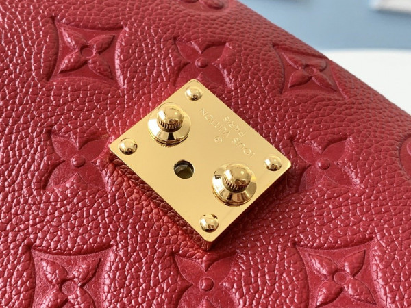 l**is V*t*n pochette metis