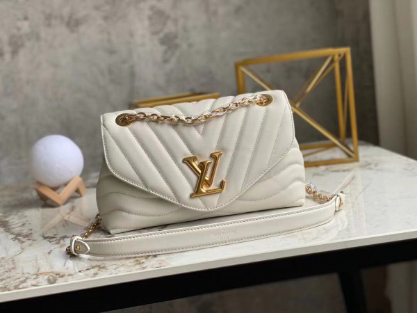 l**is V*t*n new wave chain bag
