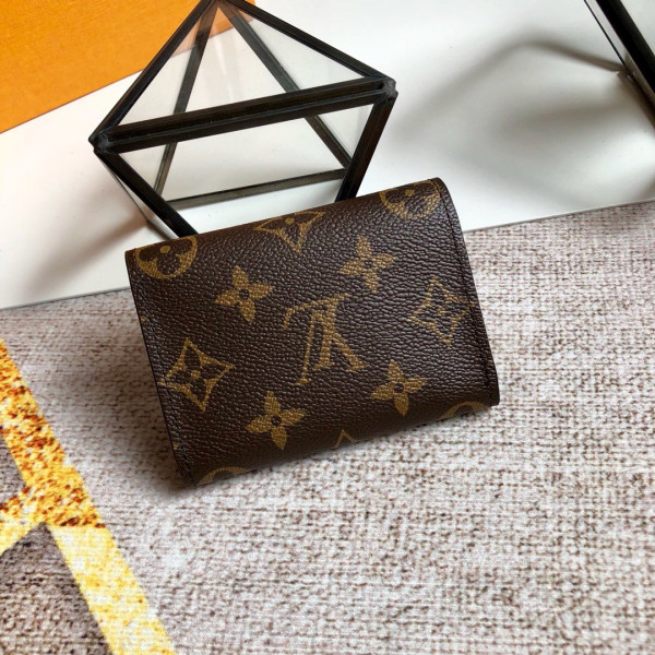 l**is V*t*n envelope business card holder