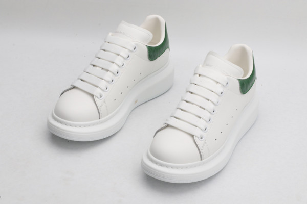 ALEXANDER MCQUEEN Oversized Sneaker