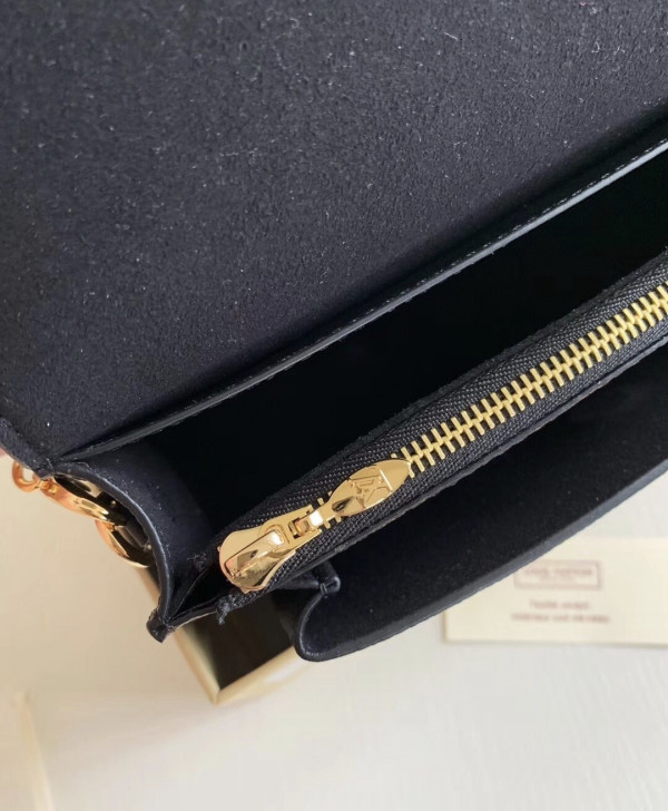 l**is V*t*n vavin chain wallet