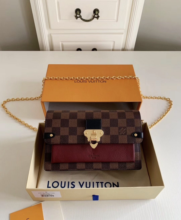 l**is V*t*n vavin chain wallet