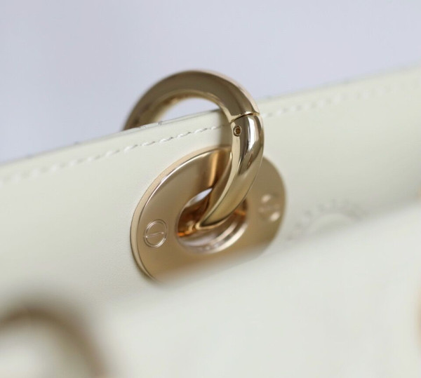 D*or lady d-joy bag