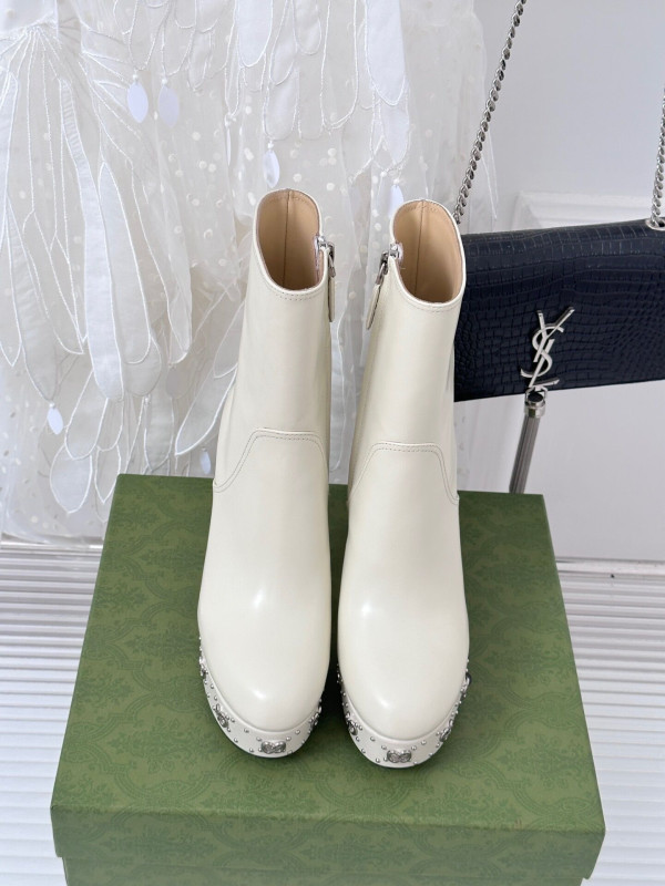 G*u*i gg leather platform ankle boots