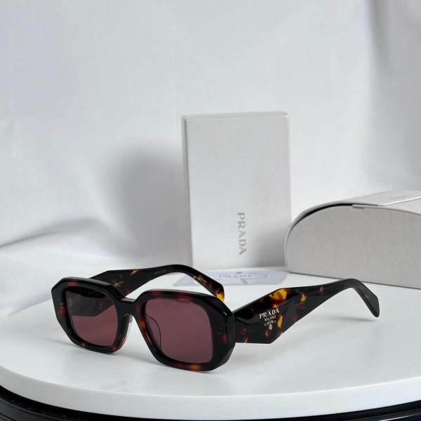 Pra*a sunglasses
