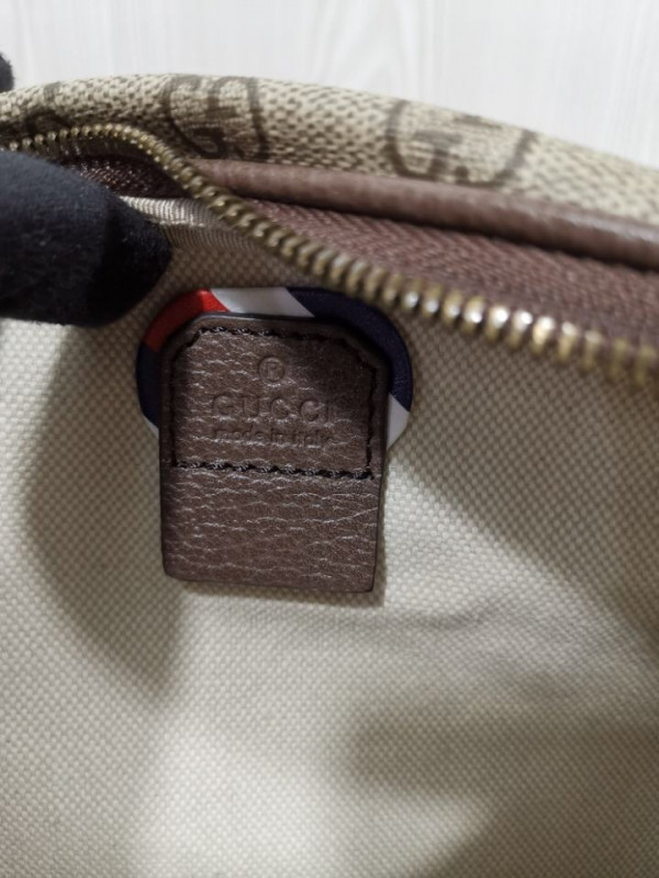 G*u*i courrier gg belt bag