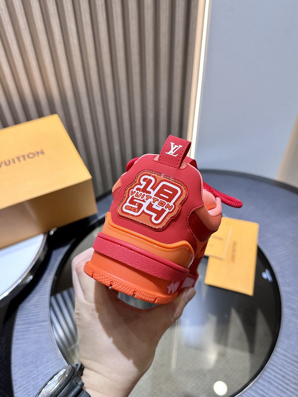 l**is V*t*n trainer sneaker