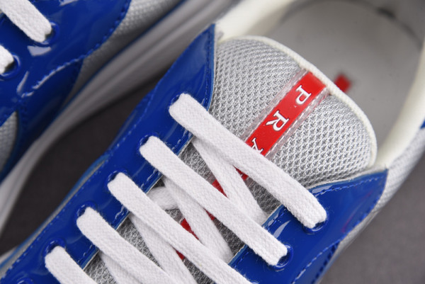 Pra*a sneaker