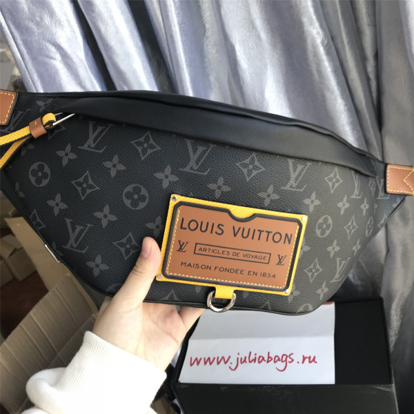 l**is V*t*n bumbag