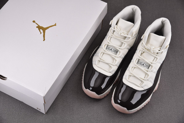 AIR JORDAN 11 WMNS "NEAPOLITAN" AR0715-101