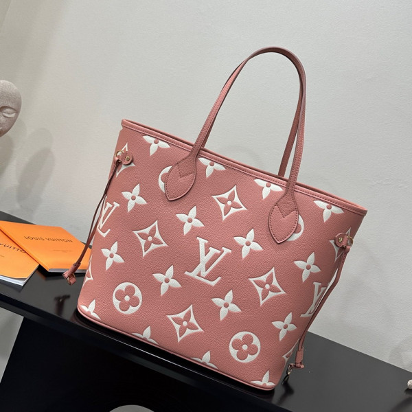 l**is V*t*n neverfull mm