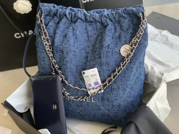 CL LARGE 22 HANDBAG