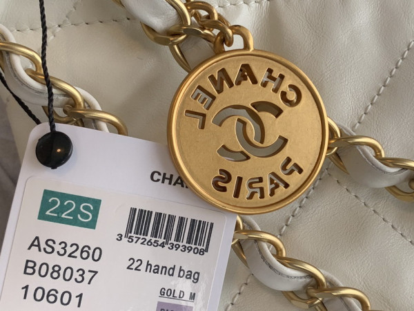 CL 22 SMALL HANDBAG