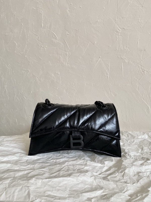 Ba*len*cia*ga crush small chain bag