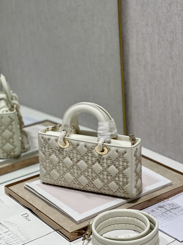 D*or lady d-joy bag