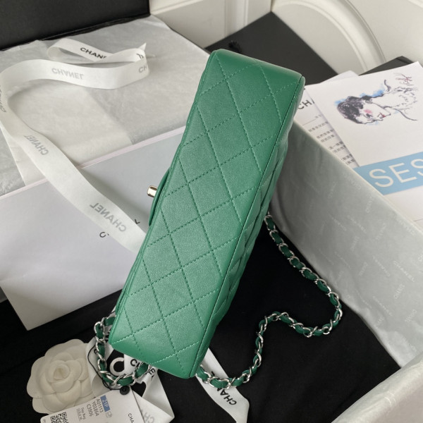 CL FLAP BAG 23CM