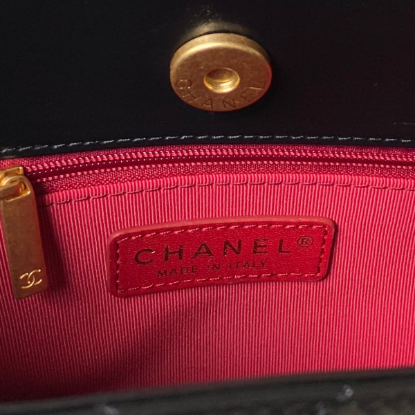 CL HOBO HANDBAG