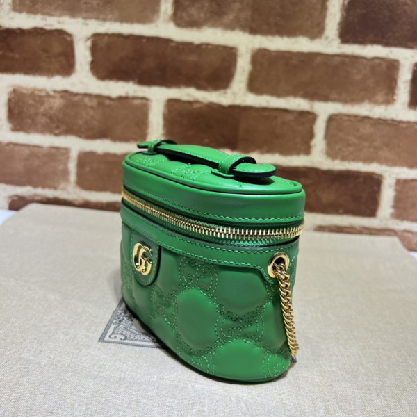 G*u*i gg matelassé top handle mini bag