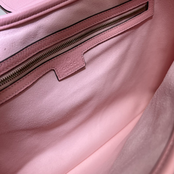 G*u*i aphrodite medium shoulder bag