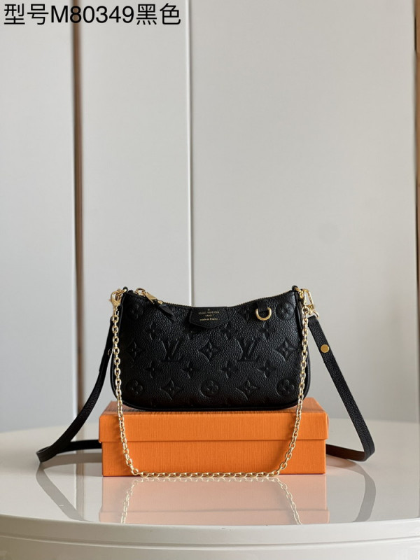 l**is V*t*n easy pouch on strap
