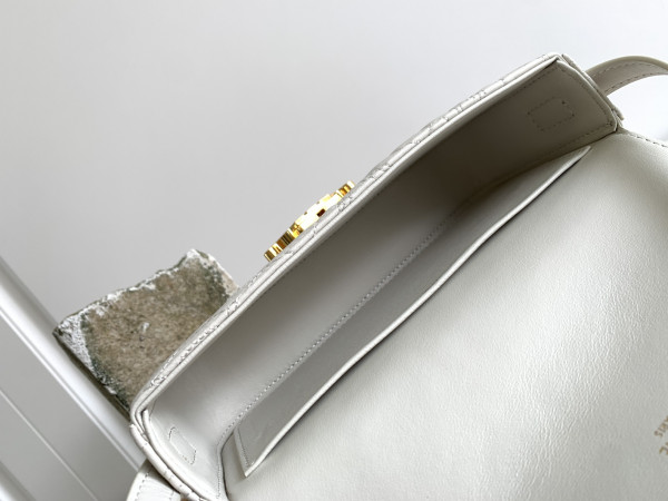 Ce**e triomphe shoulder bag