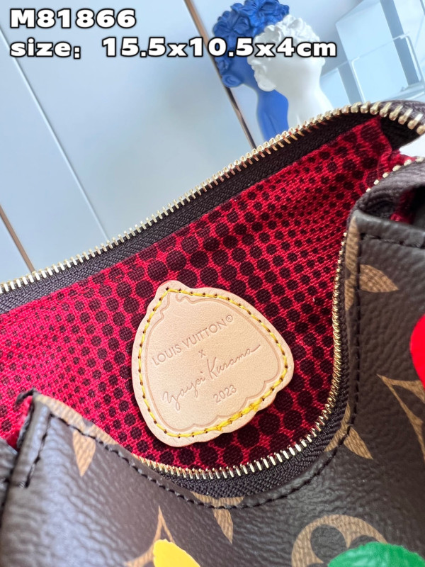 l**is V*t*n x yk mini pochette accessoires