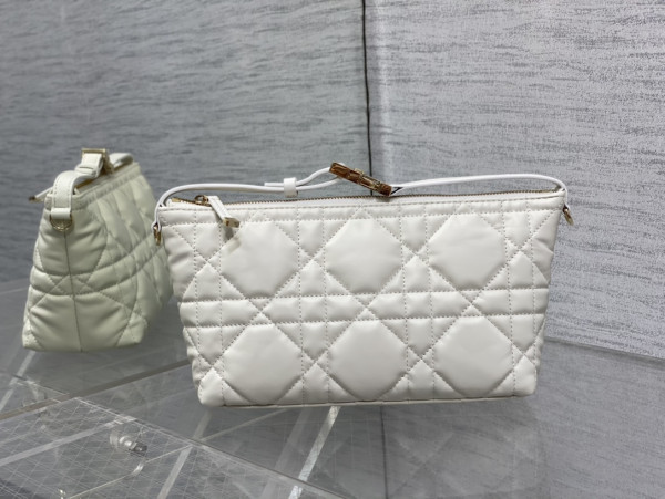 D*or D*ortravel nomad pouch medium