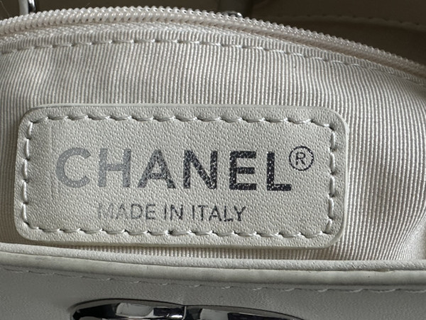 CL BUCKET BAG