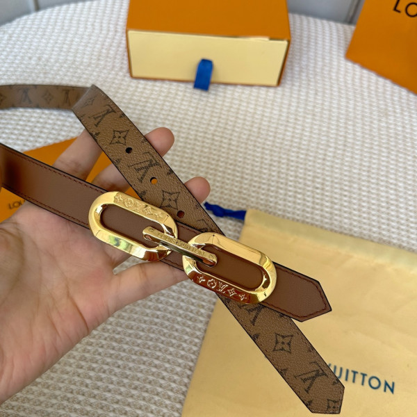 l**is V*t*n belt