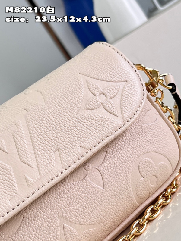 l**is V*t*n wallet on chain ivy