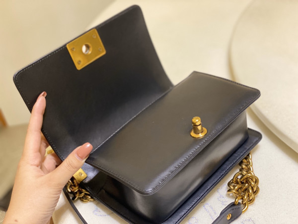 CL BOY BAG 20CM