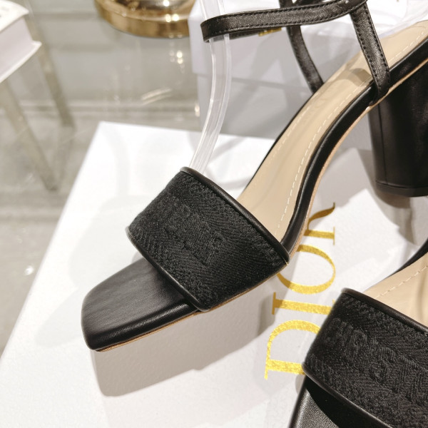 D*or dway heeled sandals