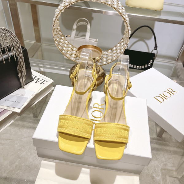 D*or dway heeled sandals