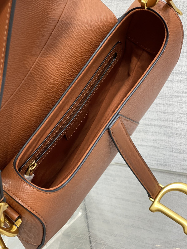 D*or saddle bag