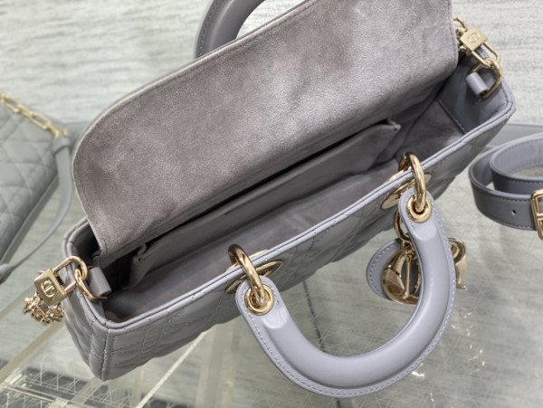 D*or lady d-joy bag