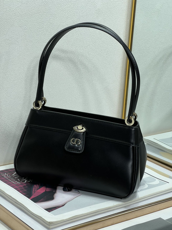D*or key bag