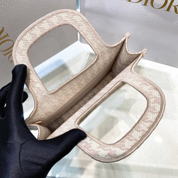 D*or book tote mini