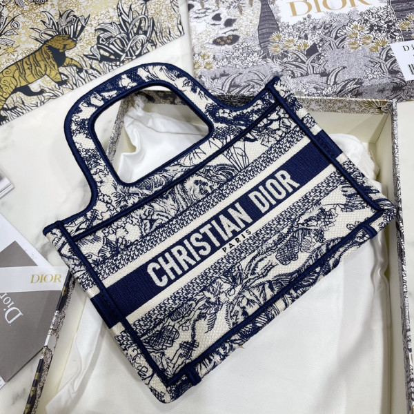 D*or book tote mini