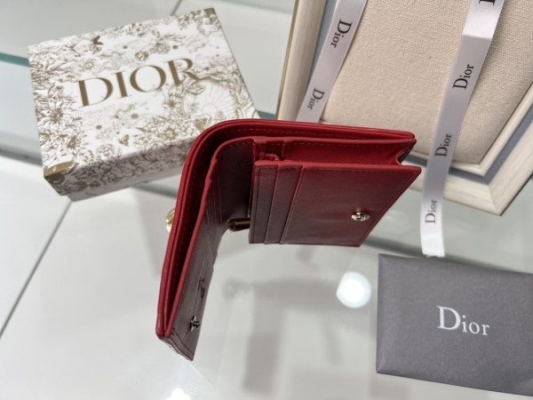 D*or wallet