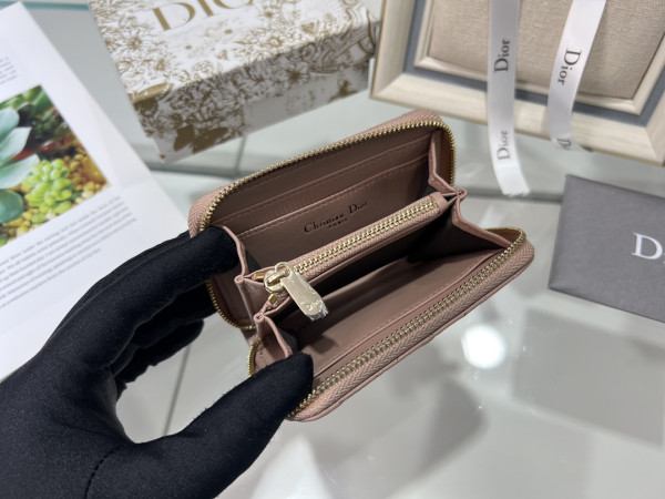 D*or card holder