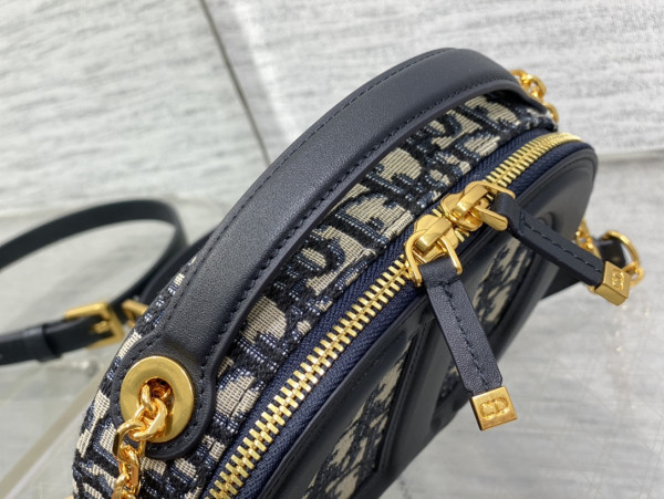 D*or cd signature oval camera bag