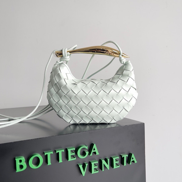 Bo*te*ga ve*ne*ta mini sardine top handle bag